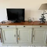 Cozy One Bedroom Apartment With Balcony And Parking