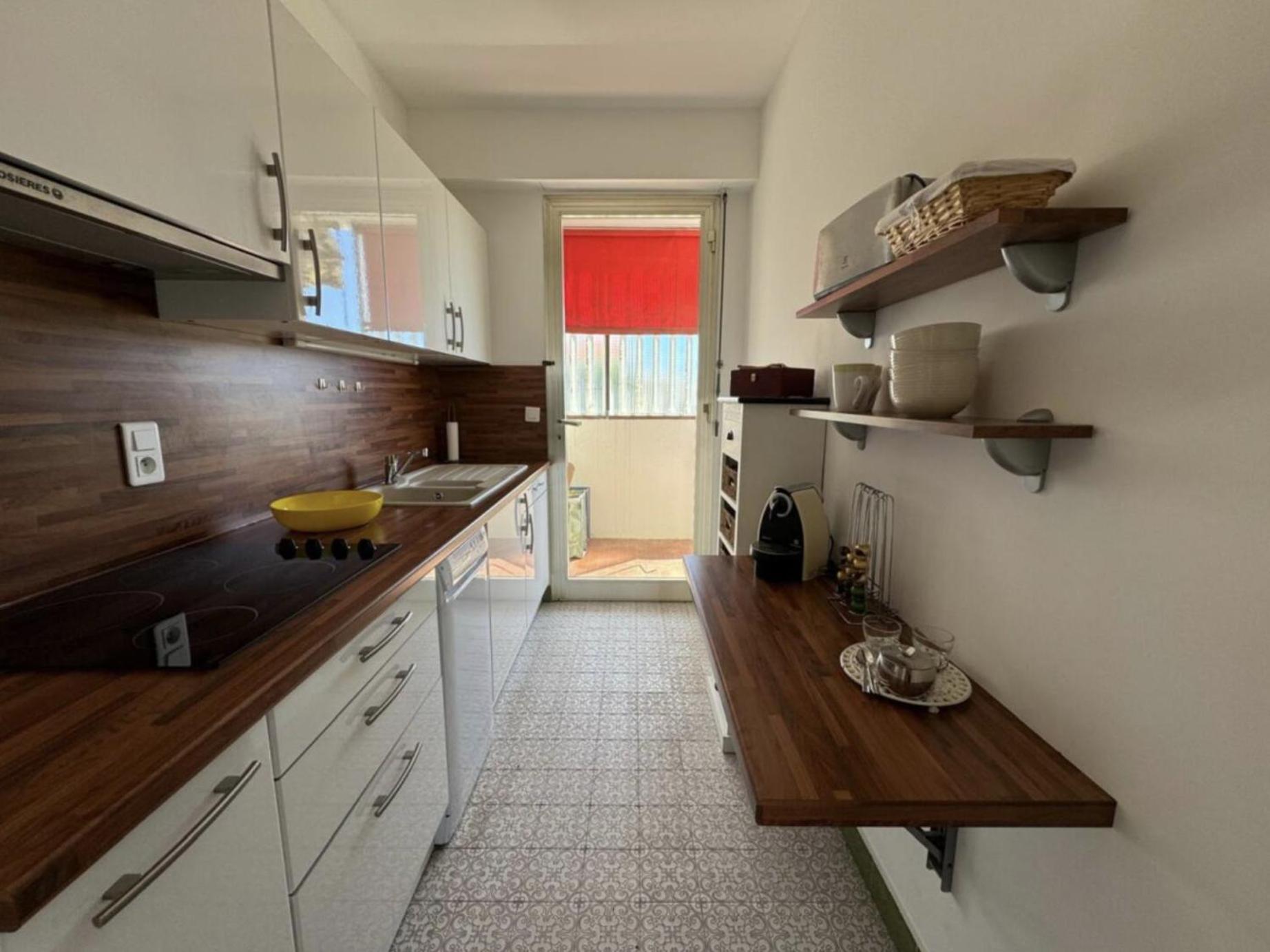Cozy One Bedroom With Balcony And Parking Appartement