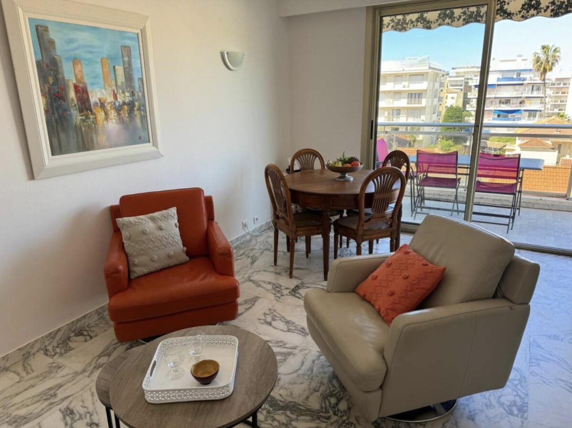 Appartement Cozy One Bedroom With Balcony And Parking
